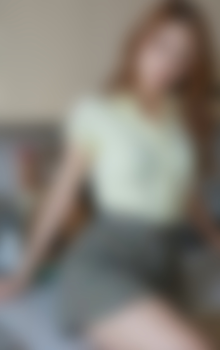 preview_00004-4055786639-1