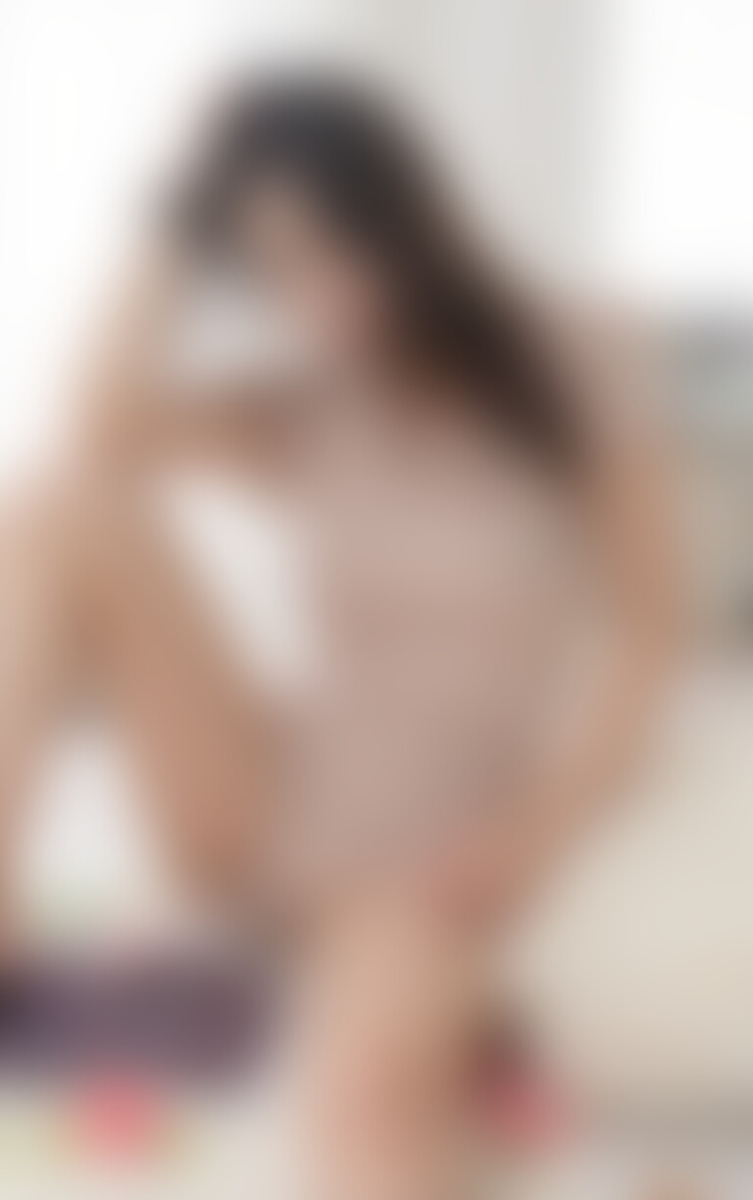 preview_00079-2195724282