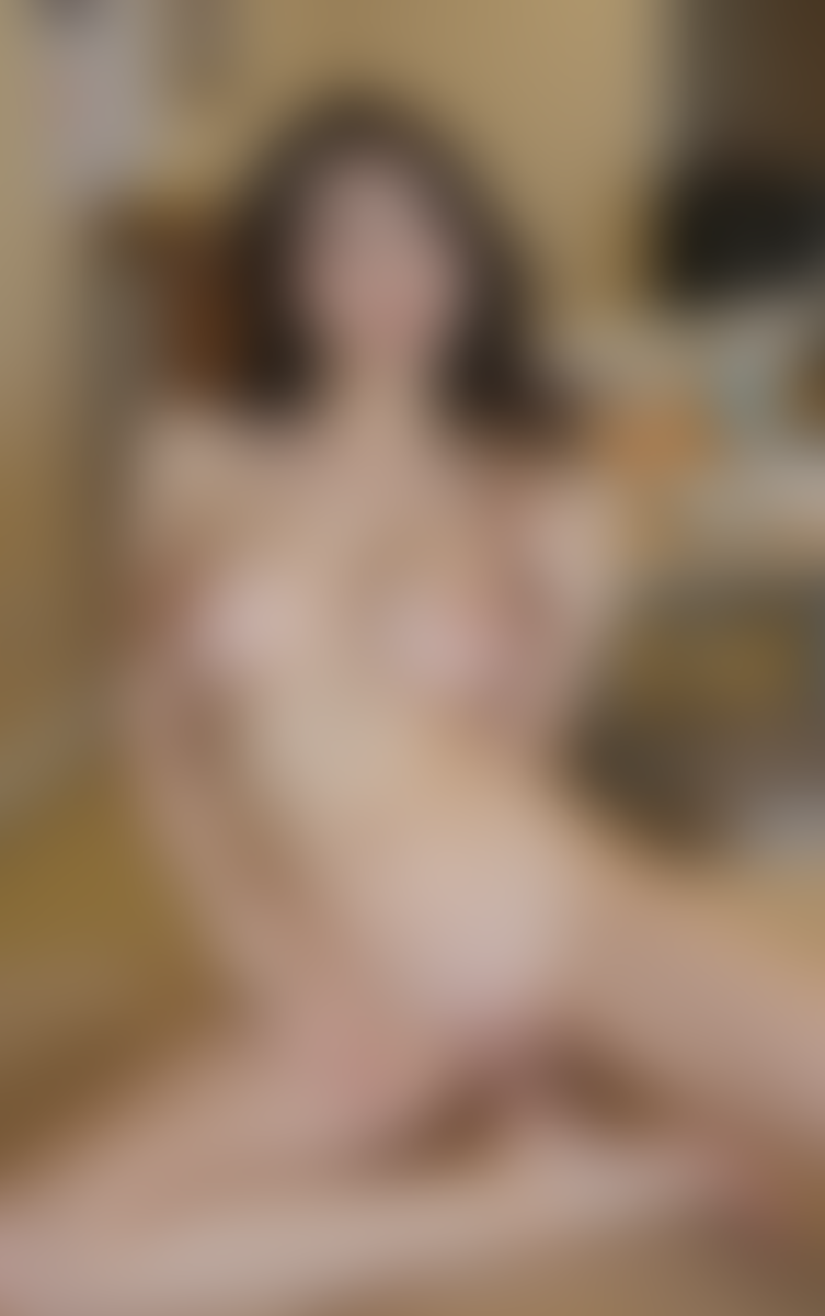 preview_00136-343698502-1